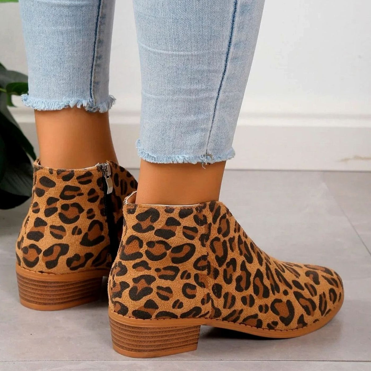 Women's Leopard Print Stacked Block Heel Ankle Booties