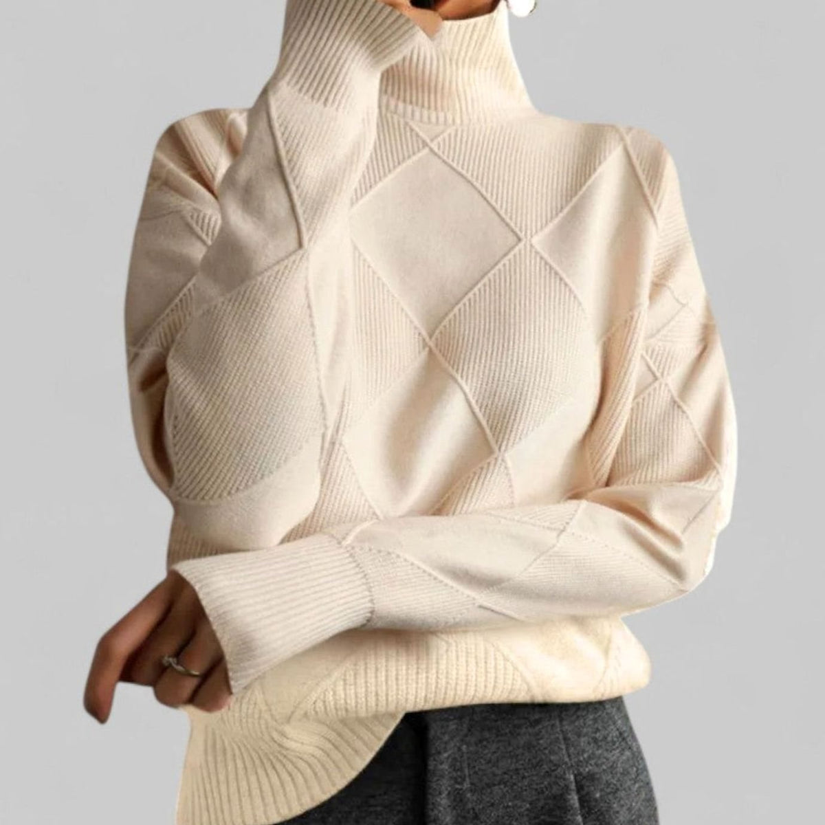 Women's Loose Argyle Pattern Turtleneck Knit Pullover