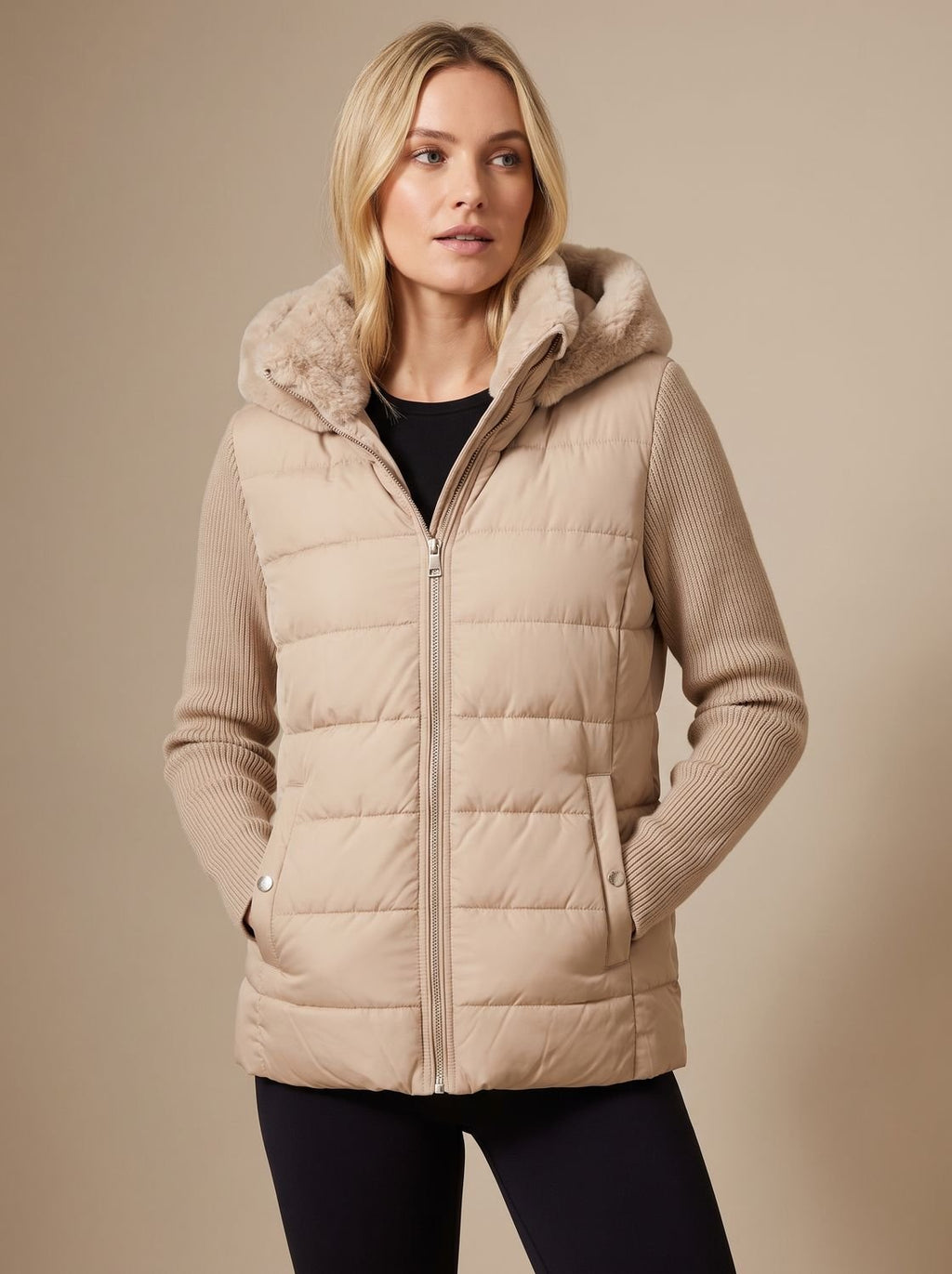 Women's Faux Fur Hooded Short Padded Jacket