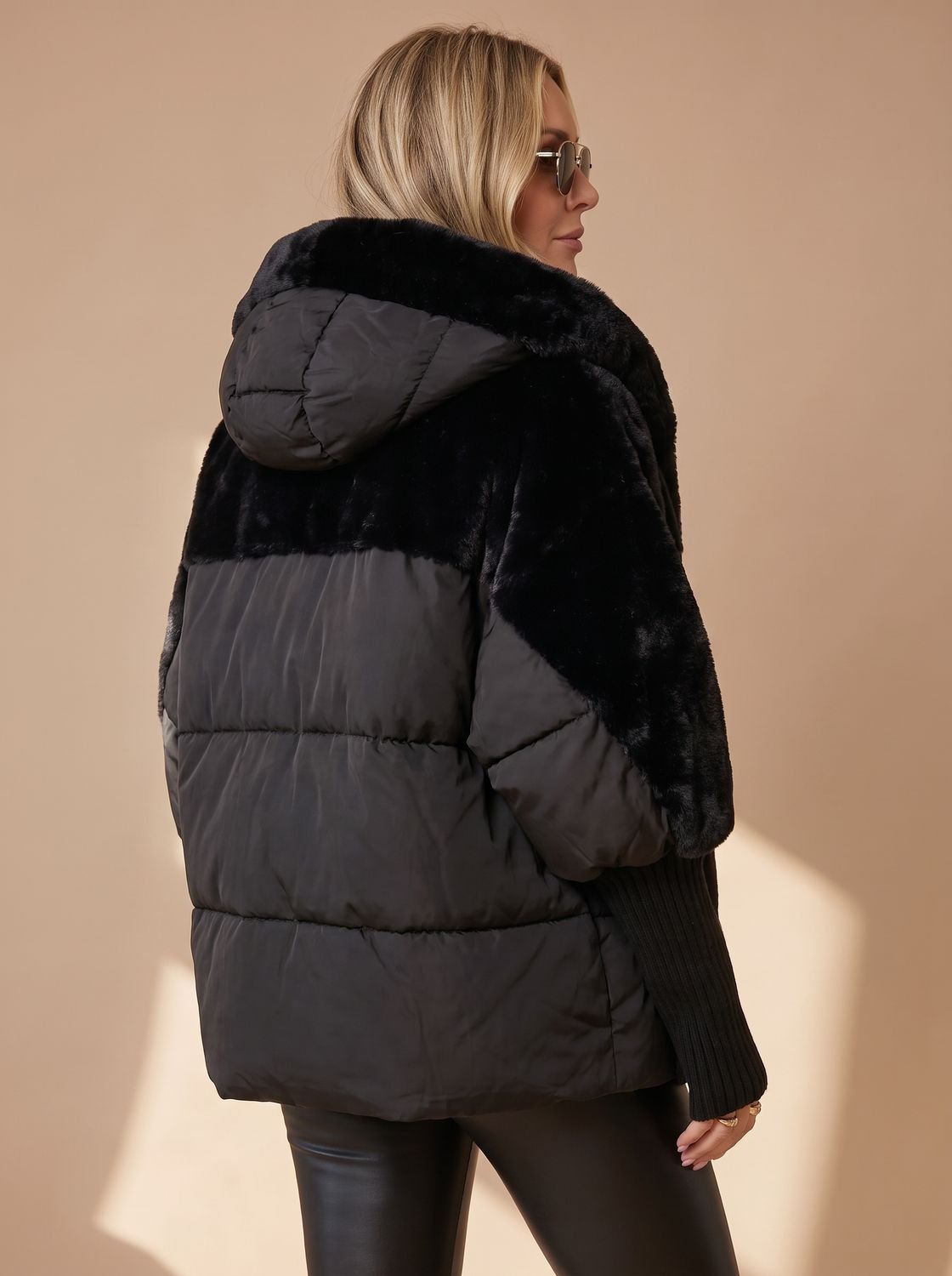 Women's Faux Fur Hooded Short Padded Jacket