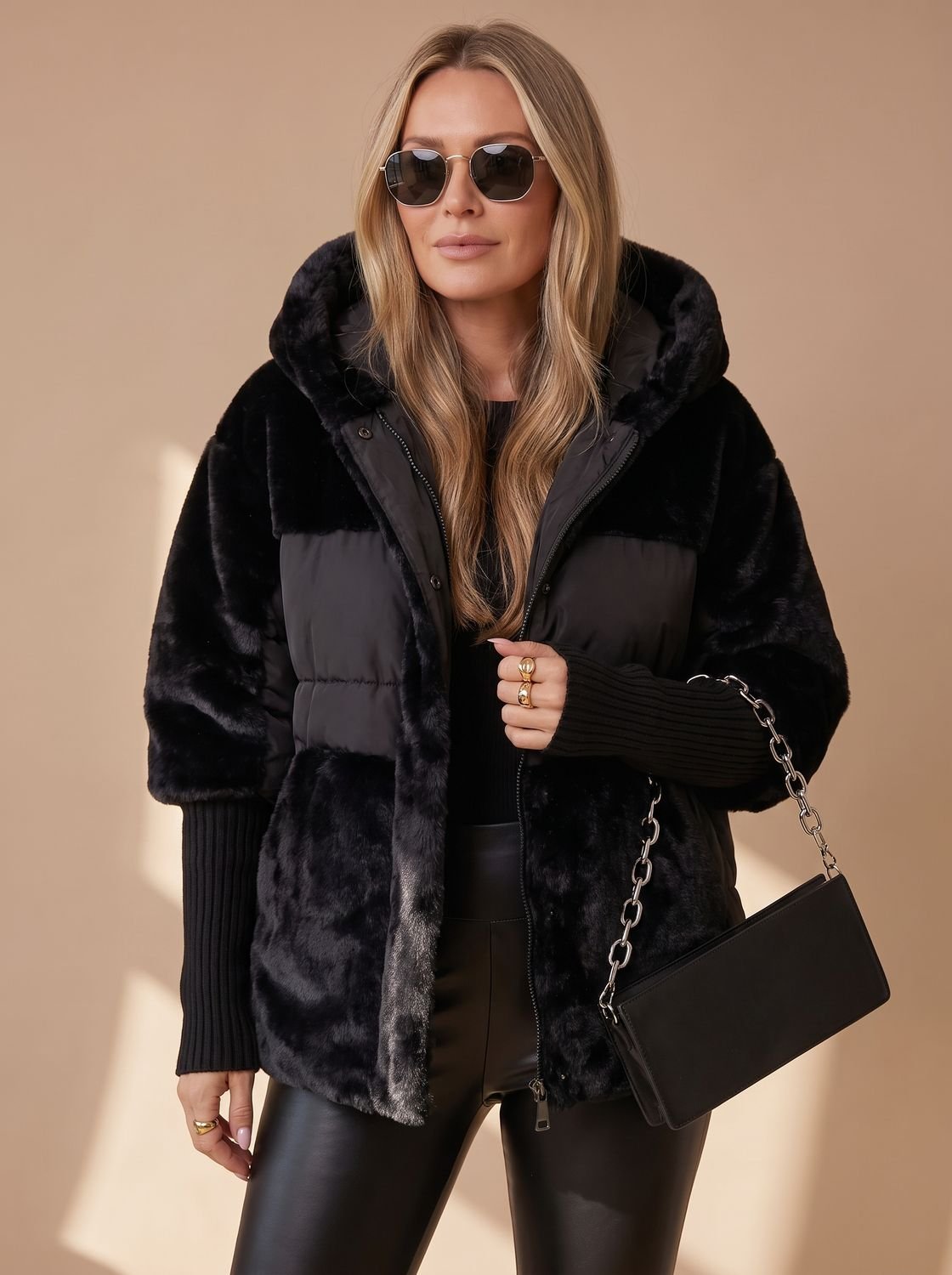 Women's Faux Fur Hooded Short Padded Jacket