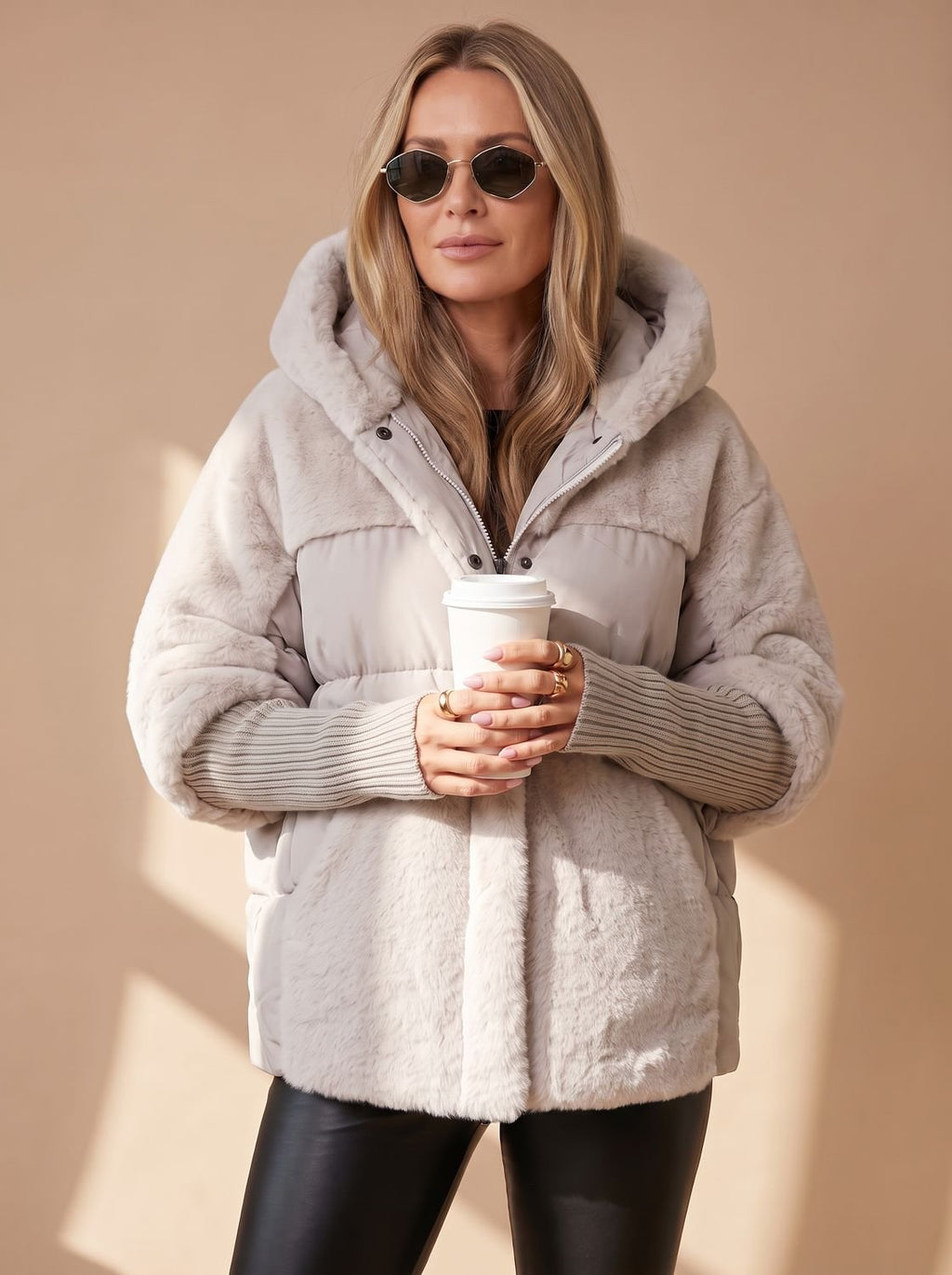 Women's Faux Fur Hooded Short Padded Jacket