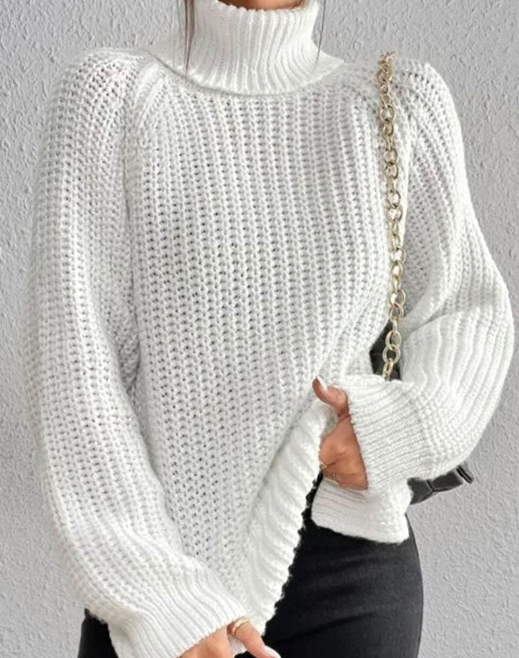 Women's Chunky Waffle-Style Ribbed Turtleneck Knit Sweater