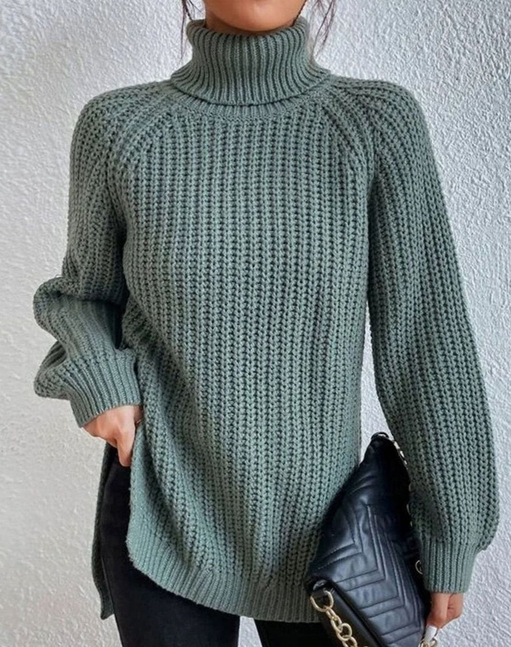 Women's Chunky Waffle-Style Ribbed Turtleneck Knit Sweater