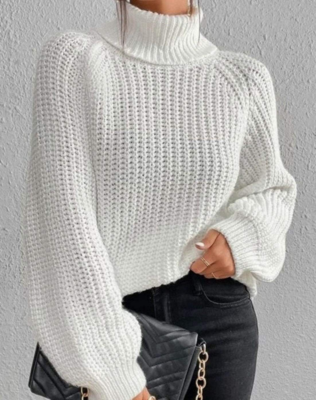 Women's Chunky Waffle-Style Ribbed Turtleneck Knit Sweater