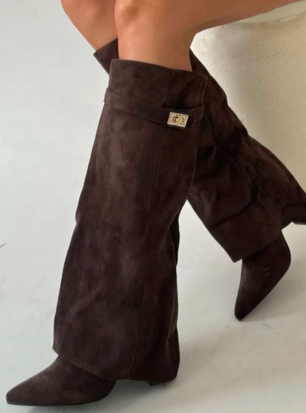 Women's Suede Wedge Heel Pointed Toe Knee-High Boots