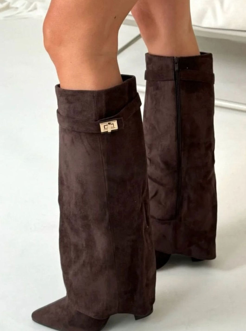 Women's Suede Wedge Heel Pointed Toe Knee-High Boots