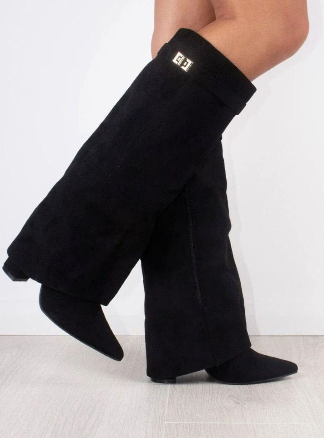 Women's Suede Wedge Heel Pointed Toe Knee-High Boots