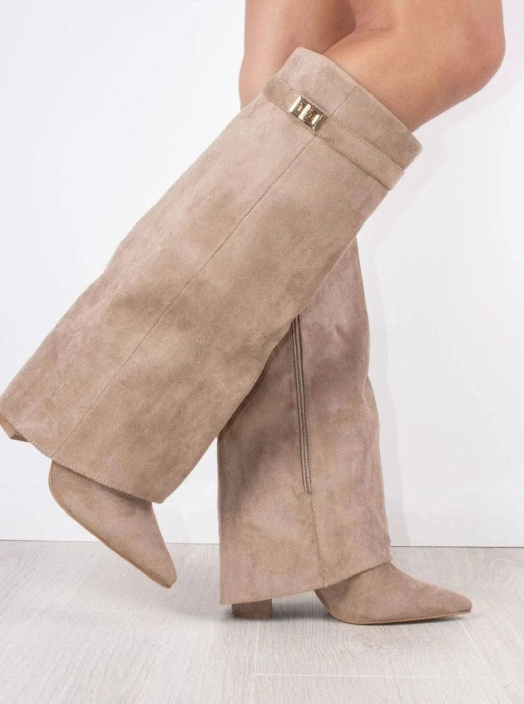 Women's Suede Wedge Heel Pointed Toe Knee-High Boots