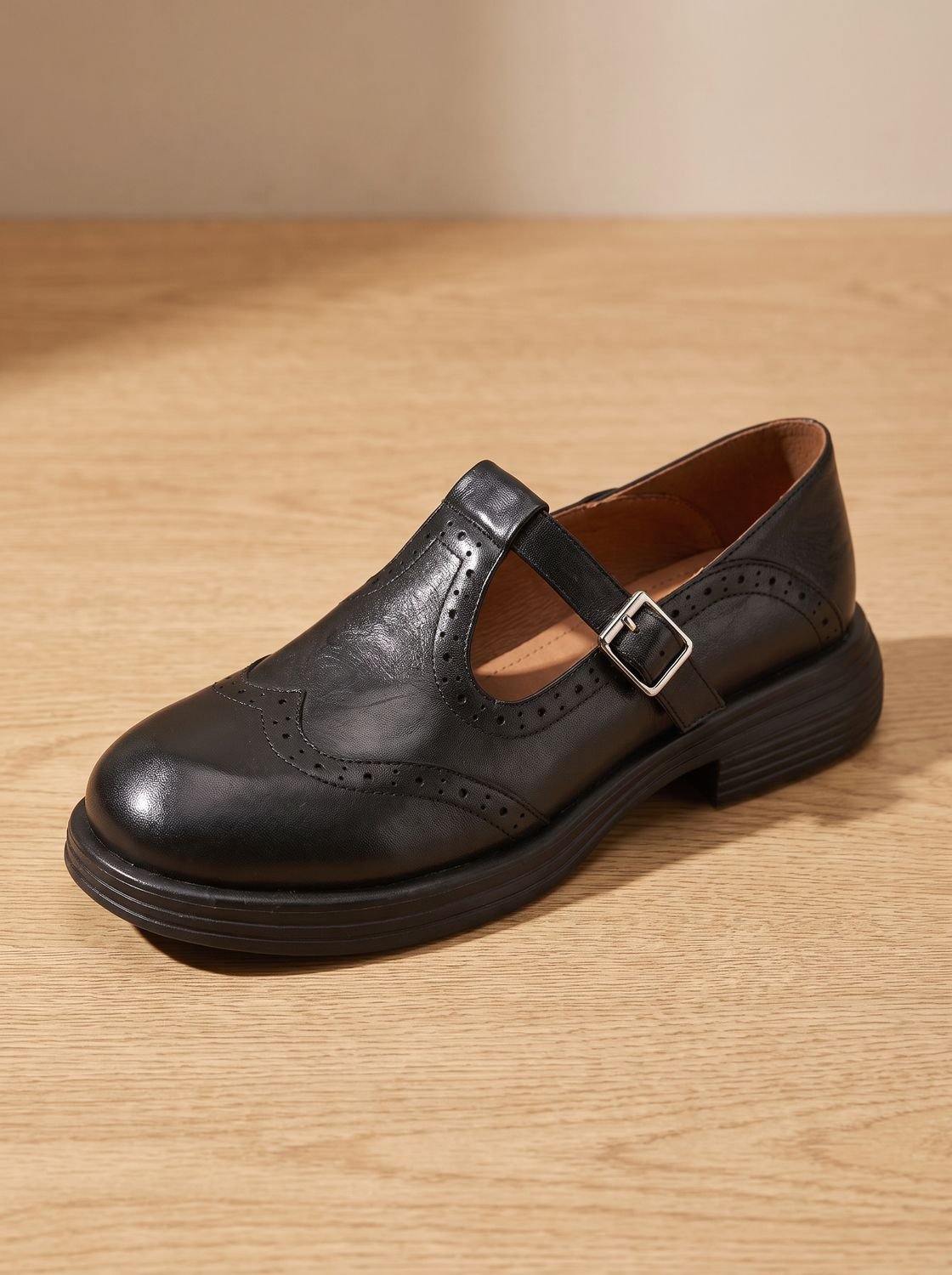 Women's Leather Wingtip T-Strap Buckle Mary Jane Shoes
