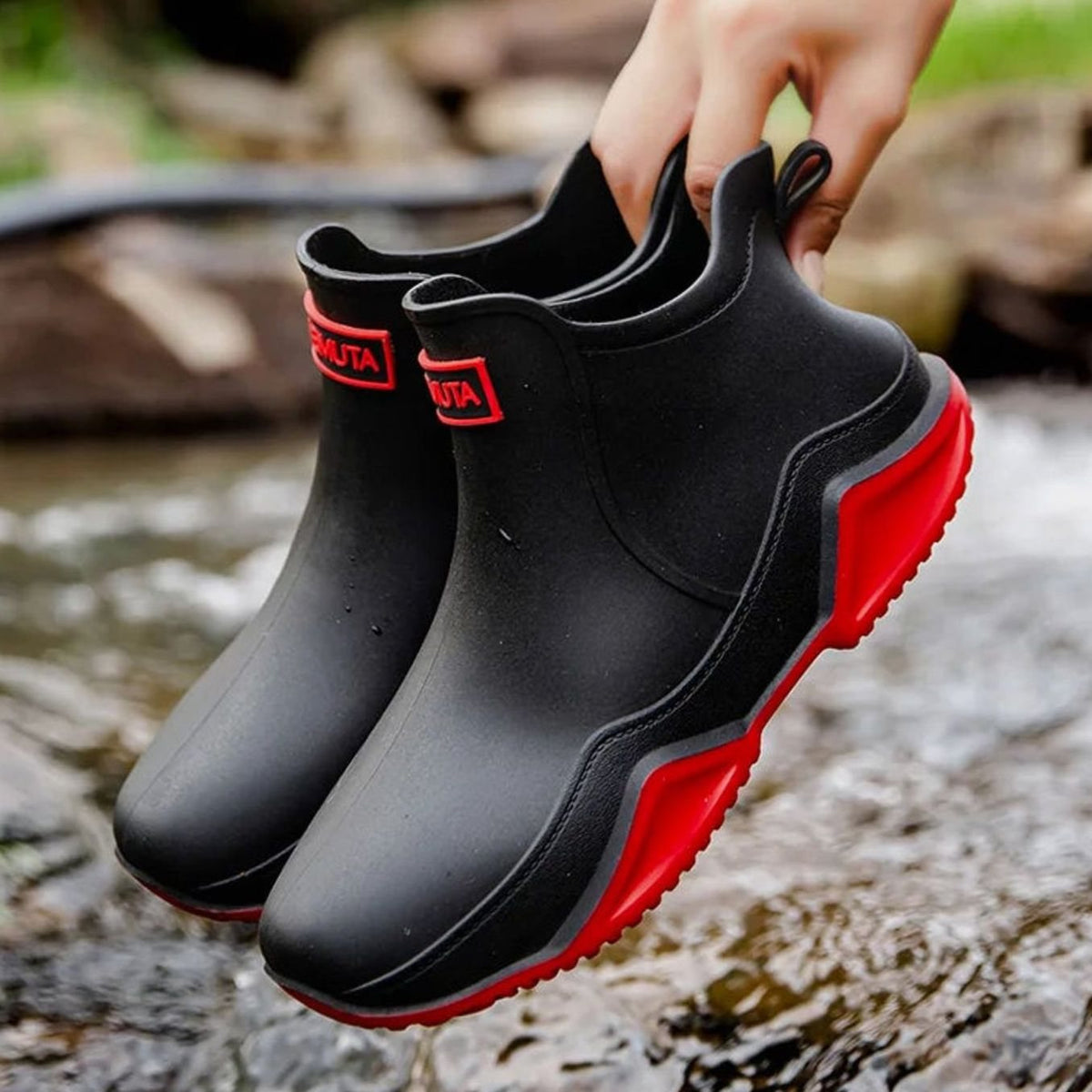 Women's Slip-On Waterproof Chelsea Rubber Booties