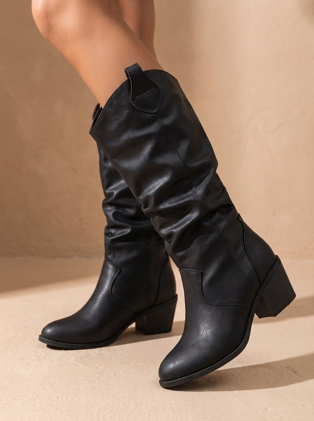 Women's Pull-On Flat Western Knee-High Boots with Wide Shaft