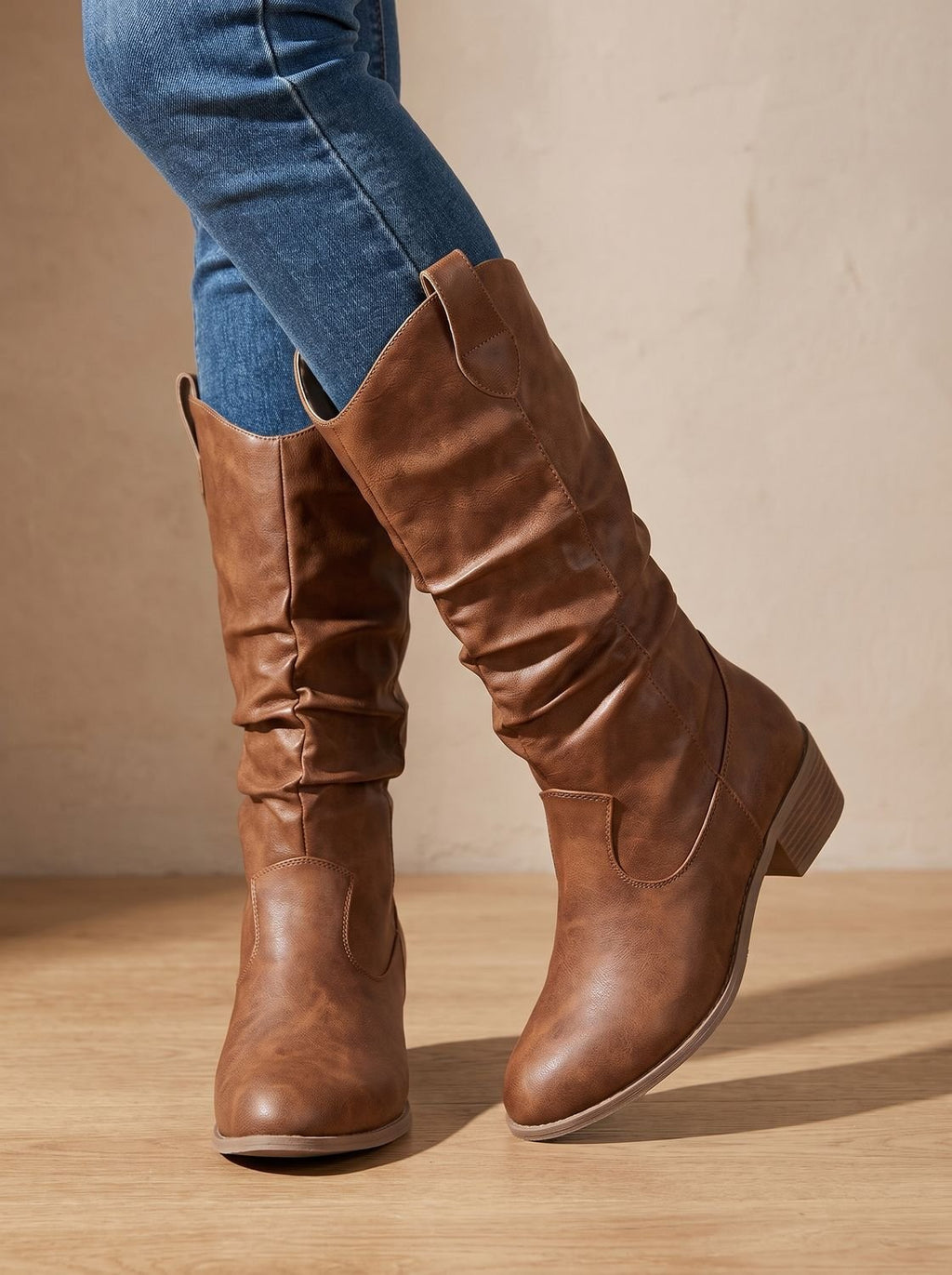 Women's Pull-On Flat Western Knee-High Boots with Wide Shaft